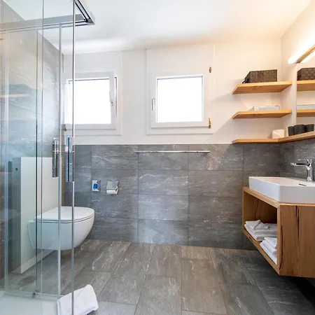 Hotel Meiringen 3*