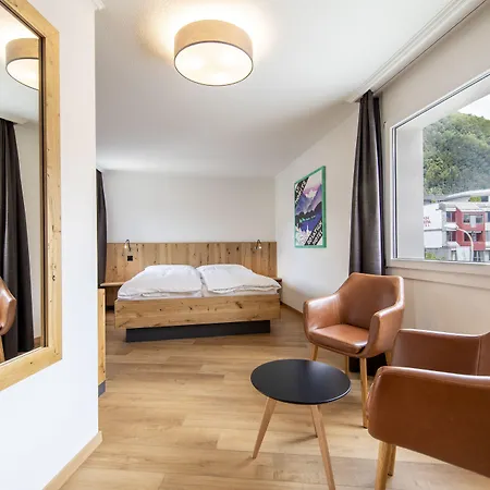 Ξενοδοχείο Hotel Meiringen 3*