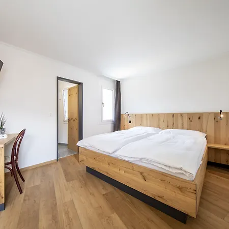 Hotel Meiringen 3*