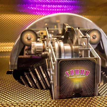 Hotel Meiringen 3* 마이링겐