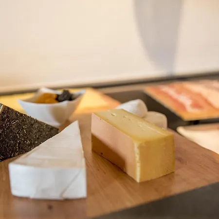 Hotel Meiringen 마이링겐